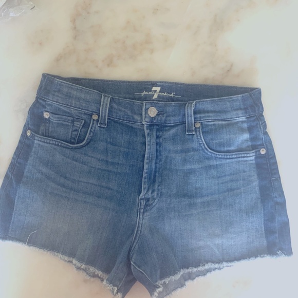 7 For All Mankind Cut Off Jean Denim Shorts - Picture 1 of 3